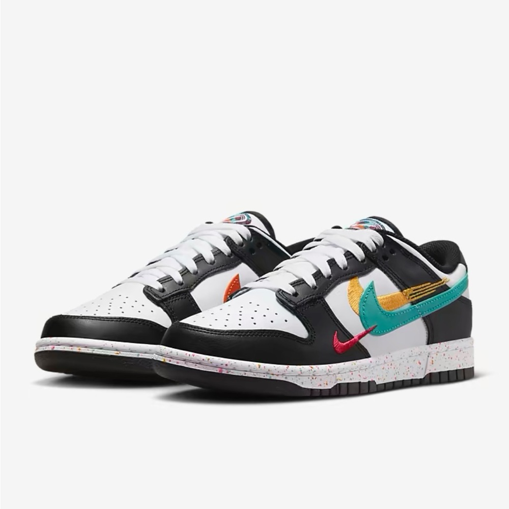 Women's Nike Dunks Low (Lunars) size 7.5